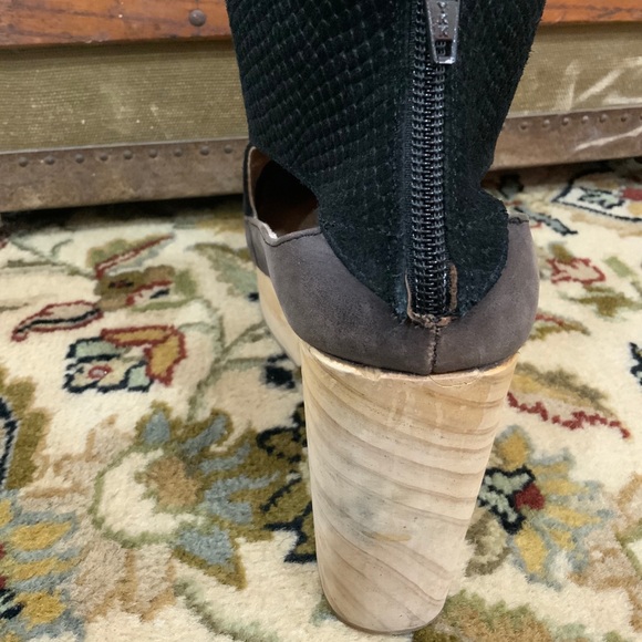 Free People Horizon Clogs - Picture 3 of 3